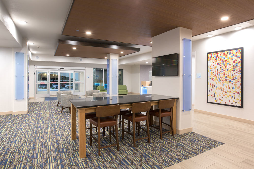 Holiday Inn Express & Suites - Rapid City - Rushmore South By Ihg Eksteriør bilde